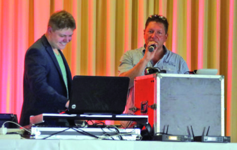 Let´s Dance beim Sommernachtsball im Gasthaus Sacro